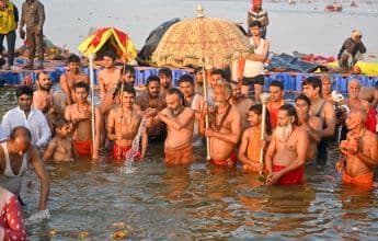 Maha Kumbh: Clean-Up Drive After Magh Purnima Snan Transforms Ghats, Enhances Sanctity of Holy Dip