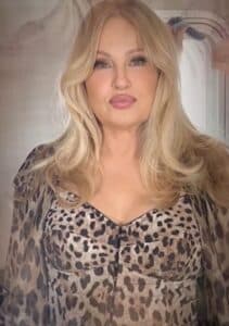 Jennifer Coolidge Talks About Career Turnaround, Dating at 63