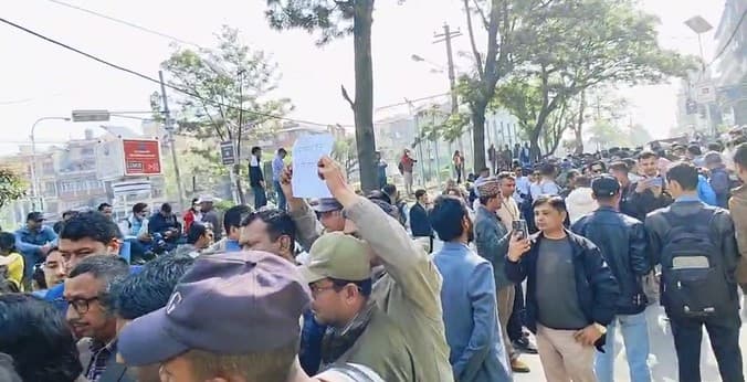 Nepal: Government Calls For Action Against Former King, Pro-Monarchy Protestors Warn Against It