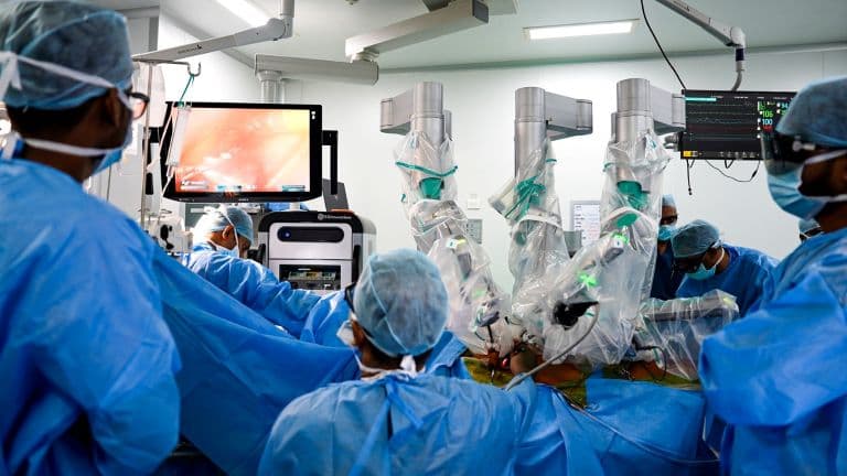 India’s 1st Robotic System Performs Cardiac Telesurgery Over a Distance of 2,000 Km