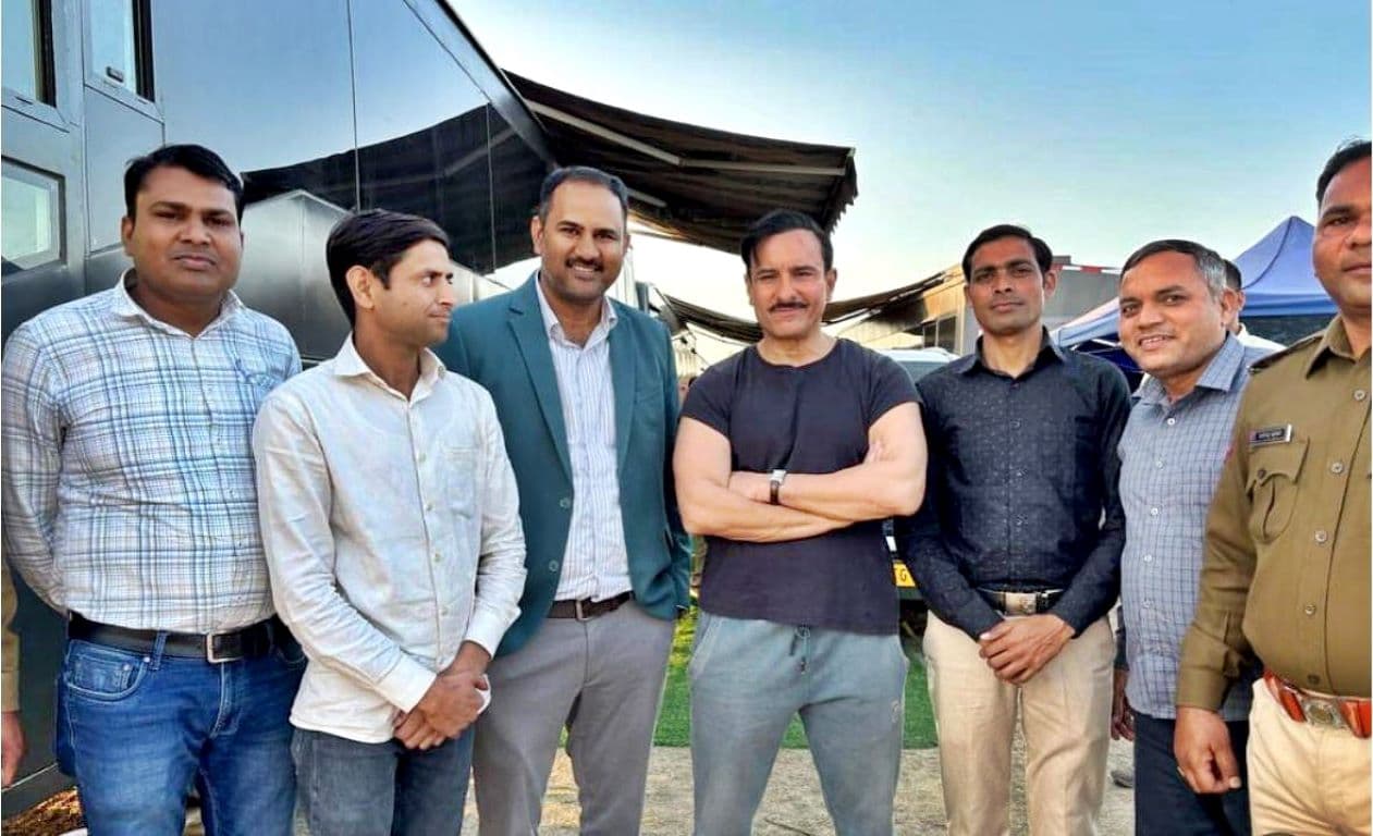 Saif Ali Khan Starts Shooting For His New Film at Same Spot Where He Shot For Debut Movie in Jaipur