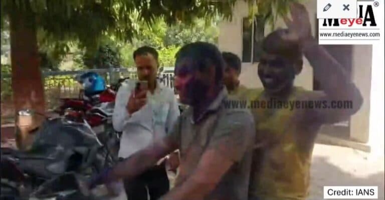 RJD Leader Tej Pratap Yadav Celebrates Holi With a Scooter Ride