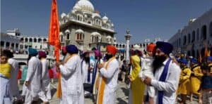 Pakistan’s Punjab Celebrates Baisakhi, Sikh Pilgrims Mark Khalsa’s Founding