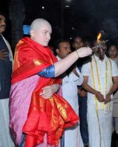 Pawan Kalyan’s Wife Prays at Tirumala, Offers Hair To Deity After Son’s Recovery