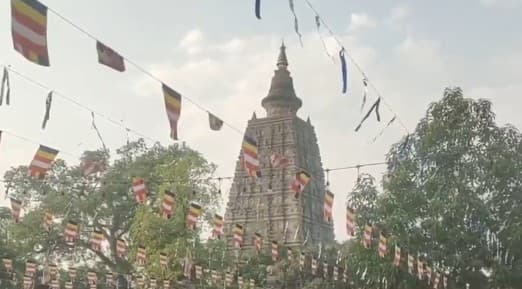 Thousands of Devotees Flock to Bodh Gaya on Buddha Purnima Amid Tight Security