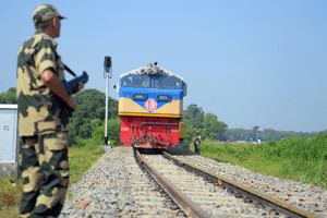 Bangladesh Faces $770 Million Hit Due to India’s Curbs On Trade