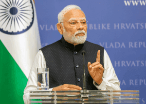 PM Modi  Speaks With Iranian President, Reiterates Call For De-Escalation