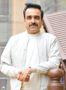 Pankaj Tripathi Remembers Waiting Daily For Wife Mridula’s Call On Canteen Landline