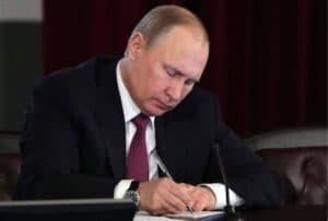 Russian President Putin, Other World Leaders Express Grief Over Ahmedabad Plane Crash 
