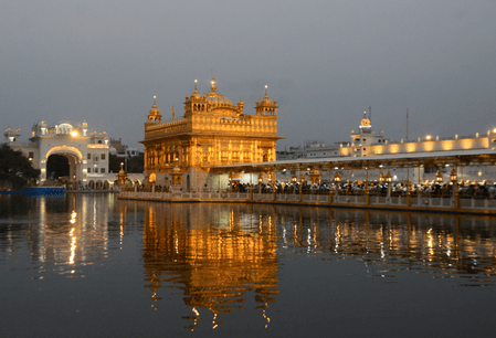 Golden Temple Gets Third Bomb Threat; Security Stepped Up