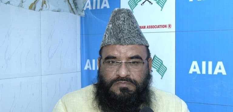Will Apologise Only If Akhilesh, Dimple Admit That Their Actions Disrespected Sanctity of Mosque: Sajid Rashidi
