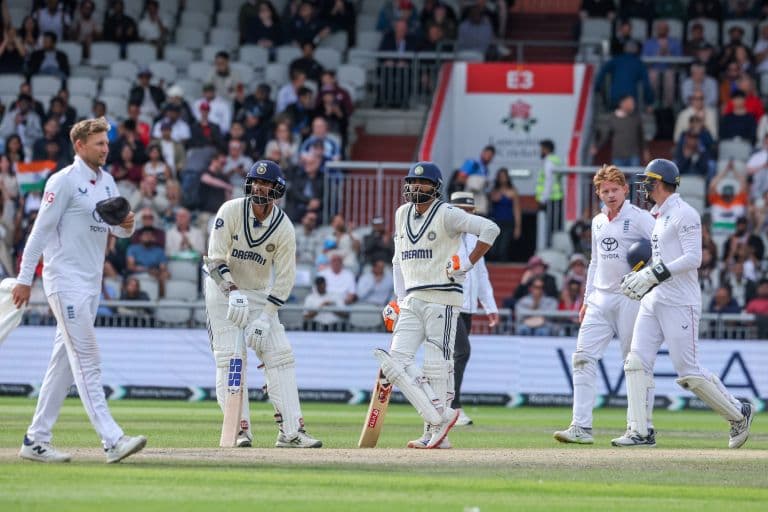 Tendulkar Hails India’s Fighting Spirit at Old Trafford, Backs Team For Series Finale