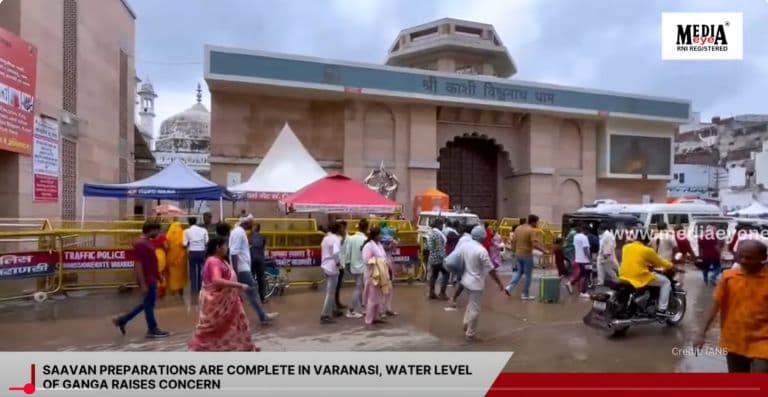 Saavan Preparations Are Complete in Varanasi, Water Level of Ganga Raises Concern