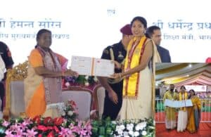 IIT-ISM’s 45th Convocation: President Murmu Urges Graduates to Lead with Empathy & Sustainability