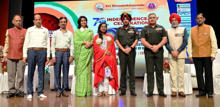 Terror Attack Survivors & Families Of Martyred Soldiers Honoured On Independence Day
