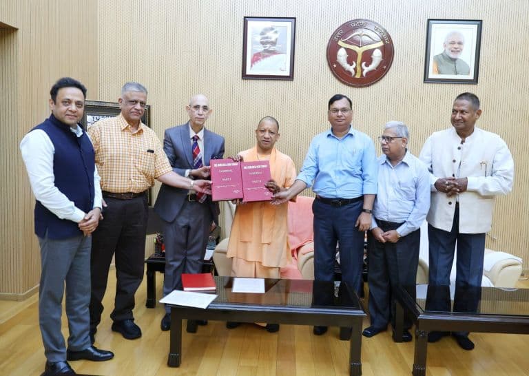 Probe Panel Submits Sambhal Report to CM Yogi, Vishnu Shankar Jain Sees ‘Foreign Hand’ in Violence