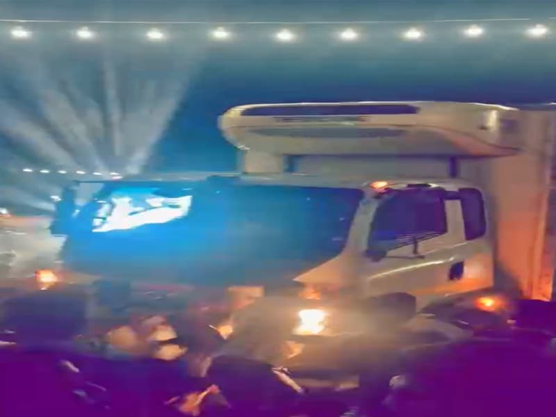 8 Killed As Truck Ploughs Into Ganesh Visarjan Procession in Karnataka