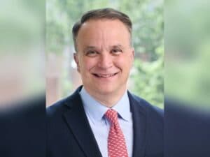 H-1B Visa Move to Impact India-US Trade Talks, Says Former Senior Commerce Dept Official 