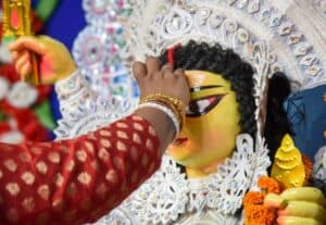 Adani Electricity Offers Residential Rates to Navratri, Durga Puja Pandals in Mumbai