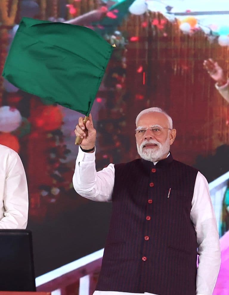 PM Modi to Inaugurate Final Phase of Metro Line 3, Launch Mumbai One App Today
