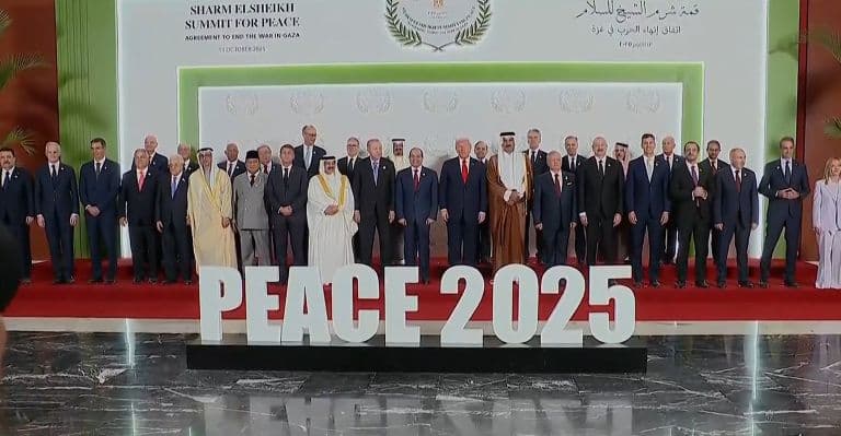 Trump, Arab Leaders Seal Landmark Peace Agreement to End Gaza War