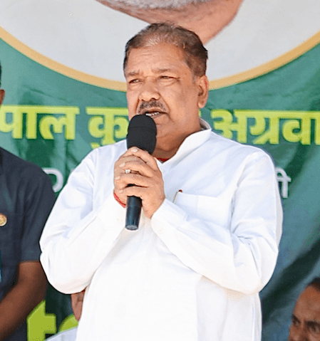 Bihar BJP Chief Urges Lalu Prasad to Intervene After Rohini Acharya’s Allegations Against Family
