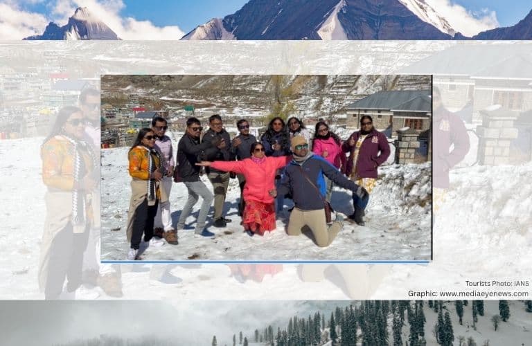 Tourist-Rush in Lahaul Valley After Fresh Snowfall | Himachal Pradesh Winter Travel 2025