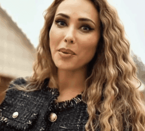 Iulia Vantur Sings Salman Khan Film Song Before The Pope at Vatican