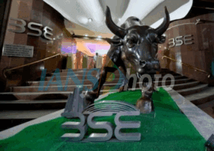 Sensex, Nifty Open Higher as IT Stocks Lead Early Gains