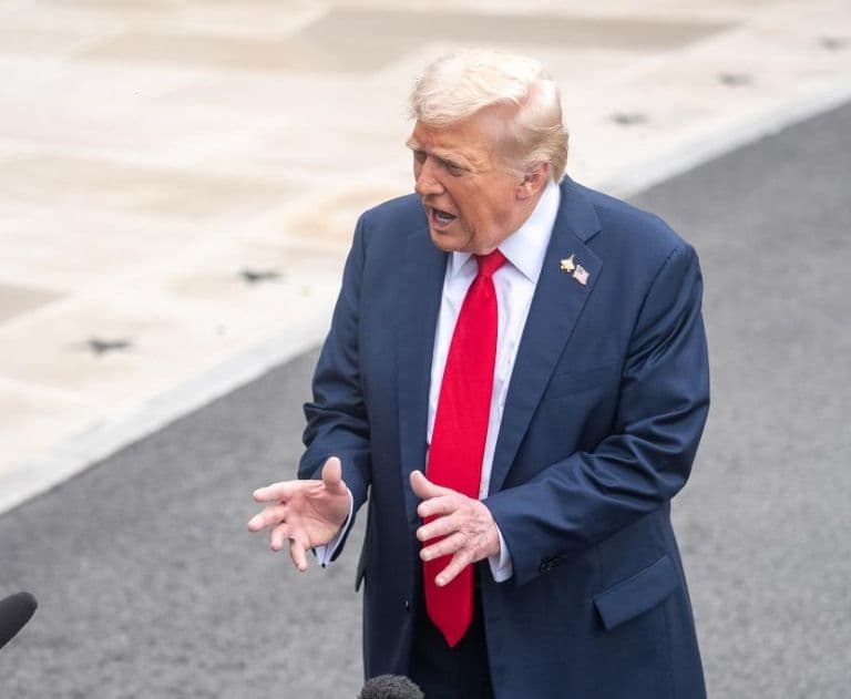 Trump Reaffirms Support for H-1B Visas Despite Republican Pressure to End Programme
