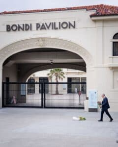 Sydney Bondi Beach Shooting Death Toll Rises to 16; Father-Son Duo Named as Attackers