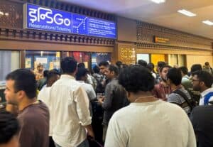 DGCA Holds IndiGo Leadership Responsible, Issues Show-Cause Notice to CEO Amid Worsening Flight Crisis