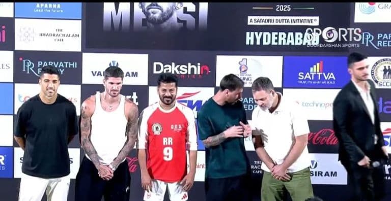 GOAT Tour: Messi Waves to Fans at Hyderabad’s Uppal Stadium During Appearance