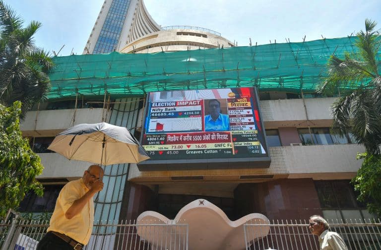 Indian Stock Markets Slip in Early Trade Amid Geopolitical Tensions, Tariff Worries