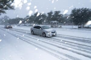Massive Winter Storm Sweeps US, Threatening Millions with Power Outages and Travel Disruptions