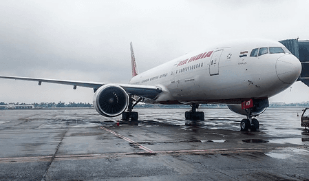 Middle East Air Travel Disrupted as Israel, Iran, Dubai, Iraq Close Airspace After Tehran Strikes