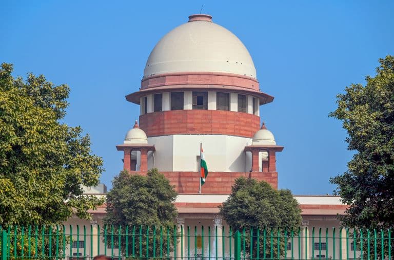 Supreme Court Issues Notice to ECI on Mamata Banerjee’s Plea Against Bengal Voter Roll Revision
