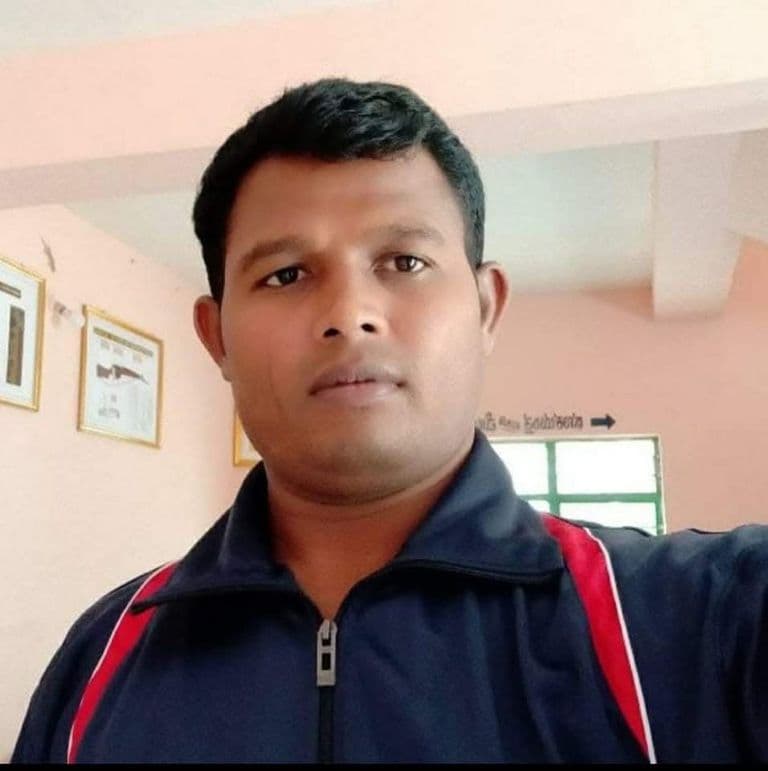 Karnataka Constable Posts “Better to Sell Egg Rice Than Be a Cop” on WhatsApp; Police Probe Ordered