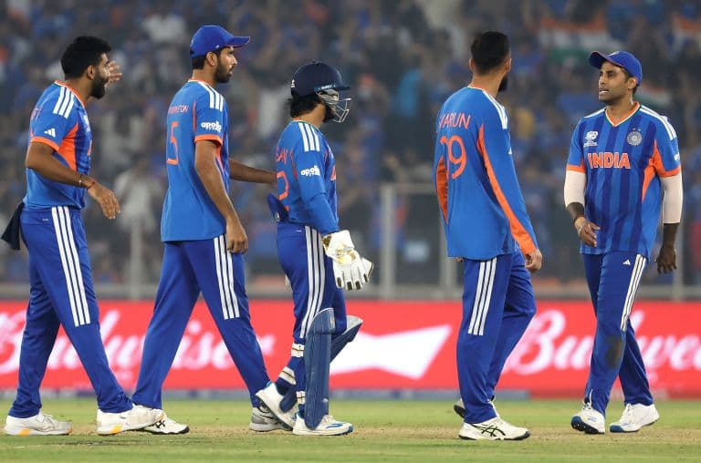 India Faces Setback in T20 World Cup 2026 Super 8s After 76-Run Loss to South Africa