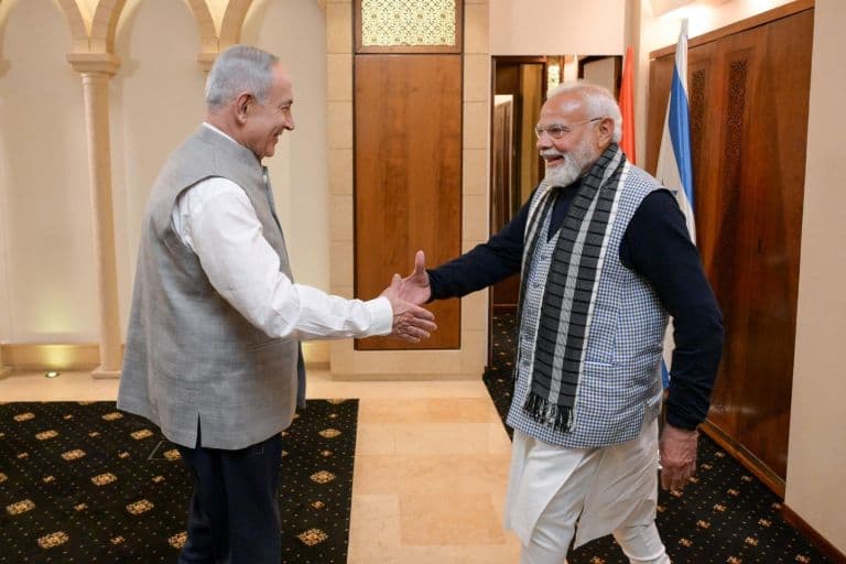 Netanyahu Welcomes PM Modi in Traditional Indian Attire During Symbolic Dinner