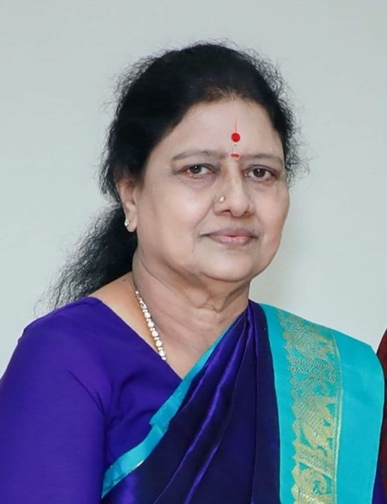 Sasikala Initiates Statewide Consultations With Jayalalithaa Loyalists Ahead of Tamil Nadu Assembly Polls
