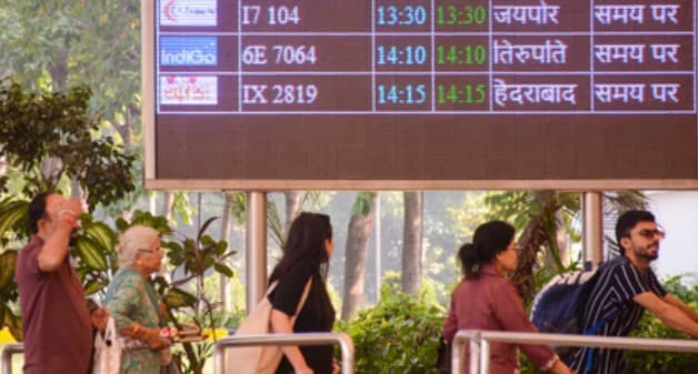 West Asia Tensions: MEA Advises Foreigners in India to Approach FRRO