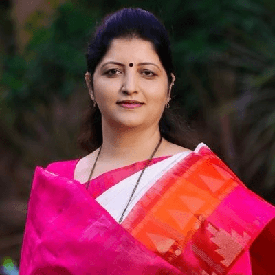 NCP Leader Rupali Chakankar Resigns as Maharashtra Women’s Wing President Amid Godman Row