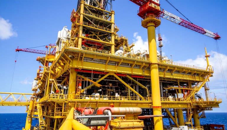 Almost 69% of India’s LNG Imports in 2025 Came from West Asia via Strait of Hormuz: Report
