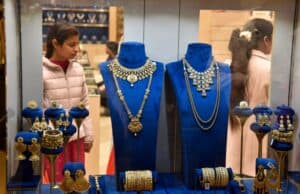 Gold, Silver Prices Rally on Safe-Haven Buying Amid West Asia Uncertainty