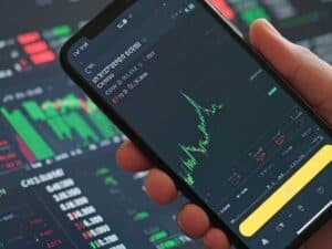 Indian Stock Markets May Appear Weak, But Long-Term Buying Opportunity Emerges: Report