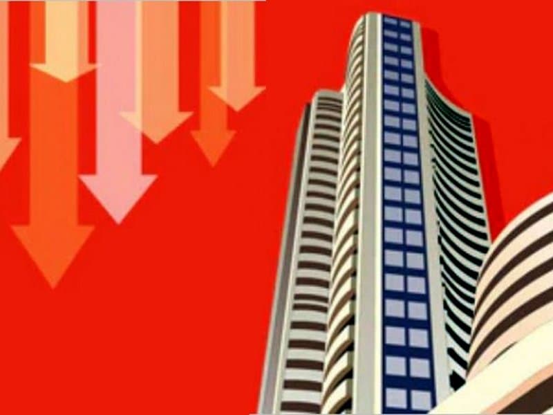 Indian Markets End Lower, Snap 3-Day Rally as IT Stocks Drag Amid Global Uncertainty