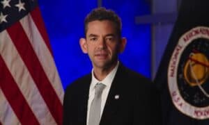 NASA Chief Sets Moon 2028 Goal: Lunar Base, Commercial Push, Moon Return by 2028