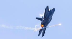 US F-15E Strike Eagle Shot Down Over Iran; One Crew Rescued, Search On for Missing Airman