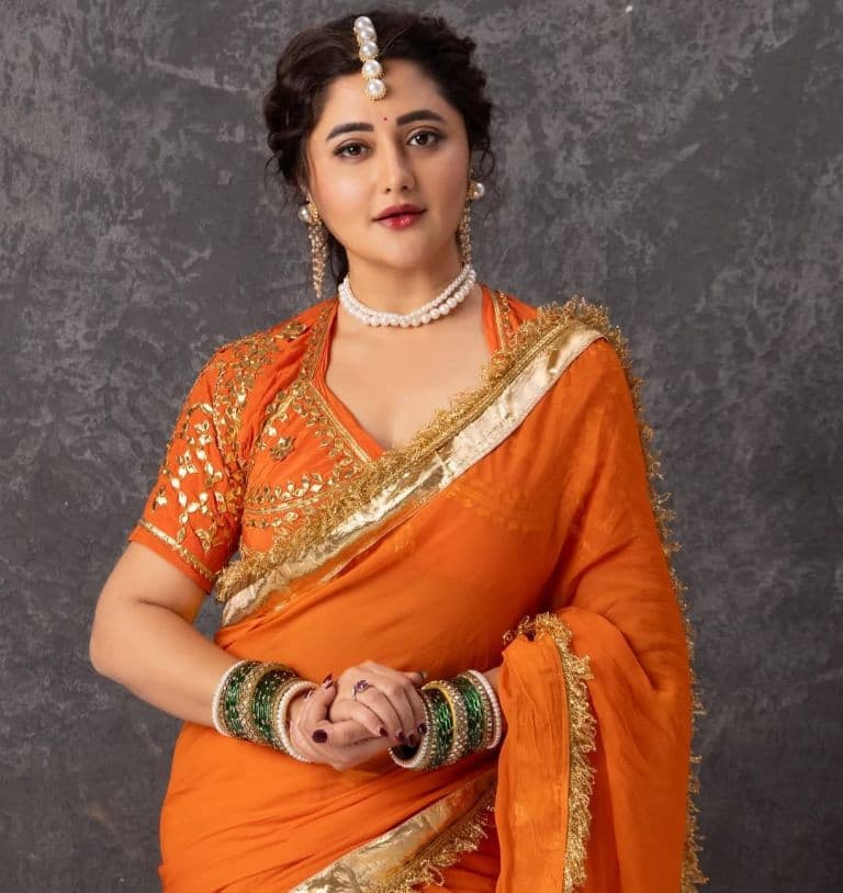 Rashami Desai Says Television Gave Her Unimaginable Success Beyond Her Dreams